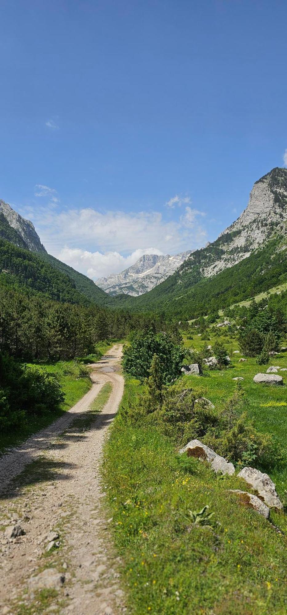 Ekoo Katun Jezerca Villa Vuthaj Kültér fotó