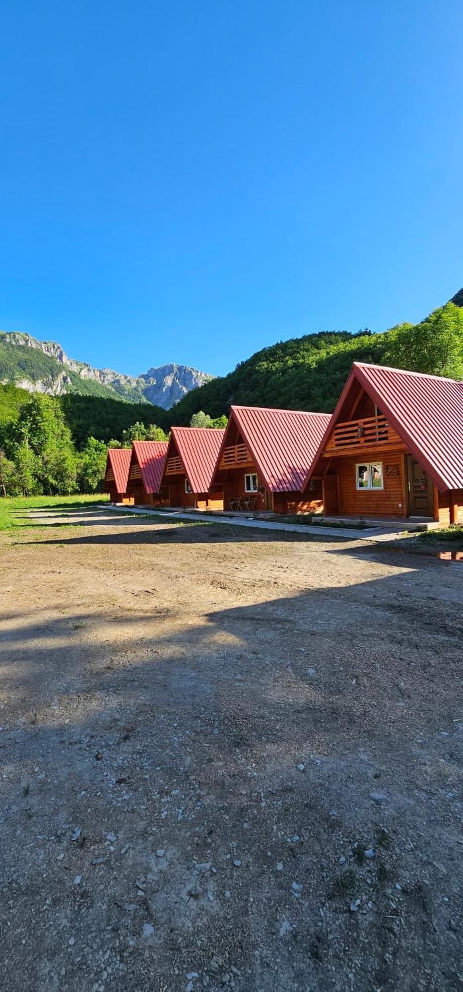 Ekoo Katun Jezerca Villa Vuthaj Kültér fotó